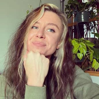 Agnes Molek, MA